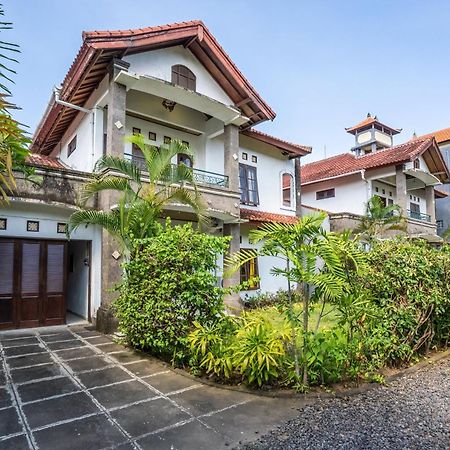 Inari Villa Nusa Dua Нуса Дуа Екстериор снимка